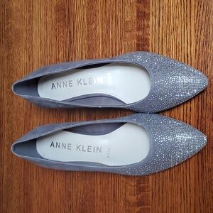 NWOB ANNE KLEIN iflex "KELLERY" Sparkle Toe Wedge Heel Shoes